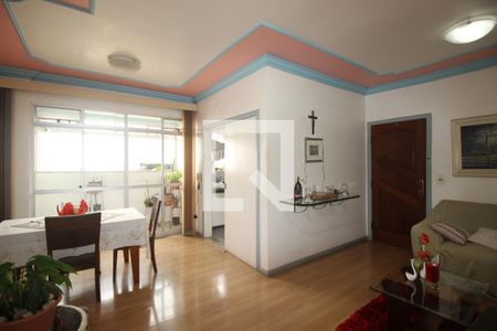 Sala de apartamento à venda com 3 quartos, 92m² em Sagrada Família, Belo Horizonte