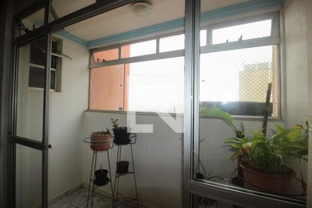 Varanda de apartamento à venda com 3 quartos, 92m² em Sagrada Família, Belo Horizonte