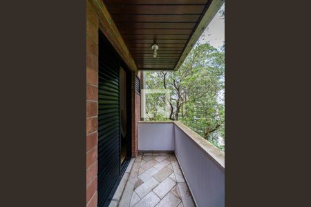 Apartamento à venda com 221m², 4 quartos e 3 vagasVaranda