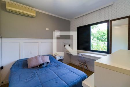Apartamento à venda com 221m², 4 quartos e 3 vagasQuarto 2