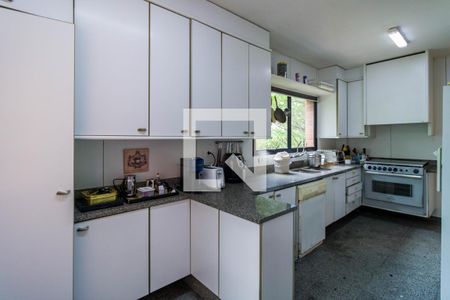 Apartamento à venda com 221m², 4 quartos e 3 vagasCozinha