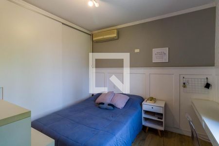 Apartamento à venda com 221m², 4 quartos e 3 vagasQuarto 2