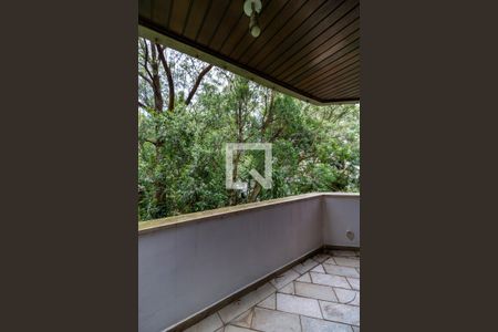 Apartamento à venda com 221m², 4 quartos e 3 vagasVaranda