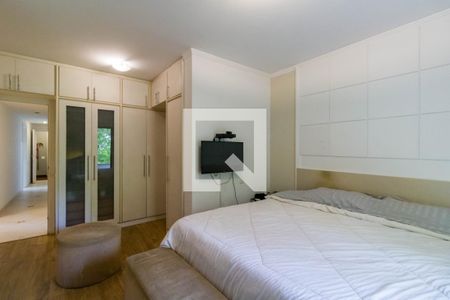 Apartamento à venda com 221m², 4 quartos e 3 vagasQuarto 4