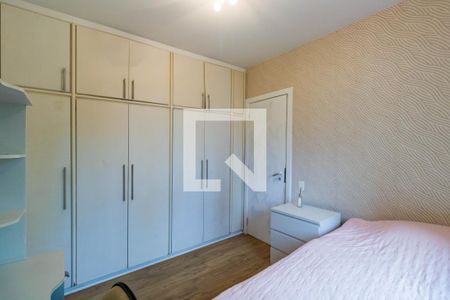 Apartamento à venda com 221m², 4 quartos e 3 vagasQuarto 3