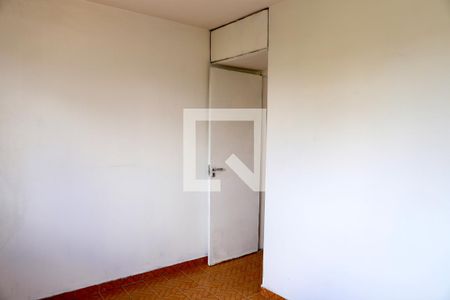 Casa à venda com 180m², 3 quartos e 3 vagas Casa à venda com 180m², 3 quartos e 3 vagasQuarto 3