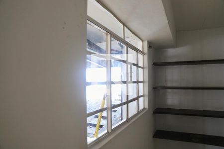 Casa à venda com 180m², 3 quartos e 3 vagas Casa à venda com 180m², 3 quartos e 3 vagasQuarto de Serviço