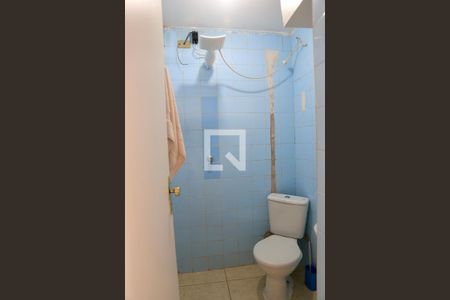 Casa à venda com 180m², 3 quartos e 3 vagas Casa à venda com 180m², 3 quartos e 3 vagasBanheiro de serviço