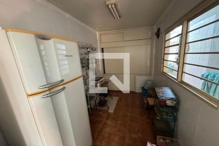 Casa para alugar com 250m², 4 quartos e 2 vagas Casa para alugar com 250m², 4 quartos e 2 vagasCozinha