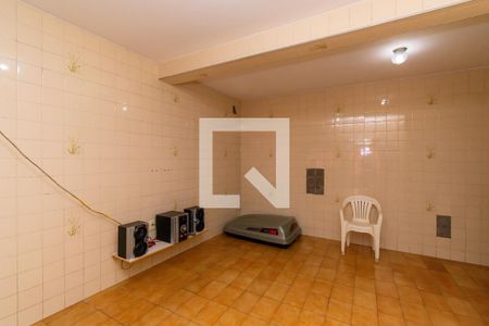 Casa à venda com 161m², 2 quartos e 3 vagasQuarto de Serviço