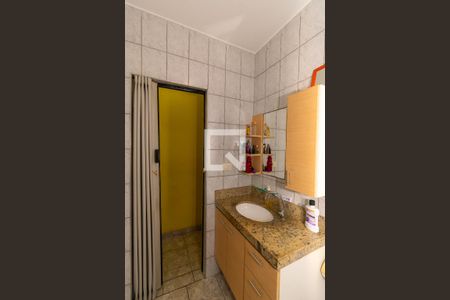 Casa à venda com 161m², 2 quartos e 3 vagasBanheiro