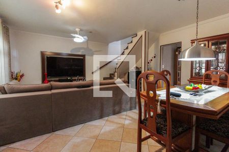 Sala de casa à venda com 3 quartos, 168m² em Vila Brasil, São Paulo