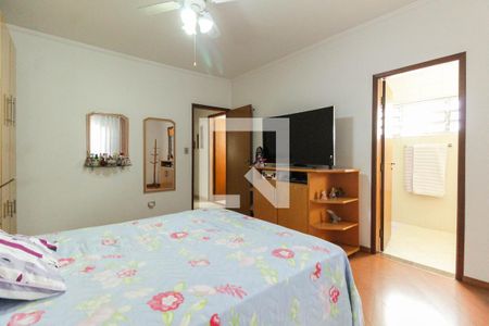 Suíte de casa à venda com 3 quartos, 168m² em Vila Brasil, São Paulo