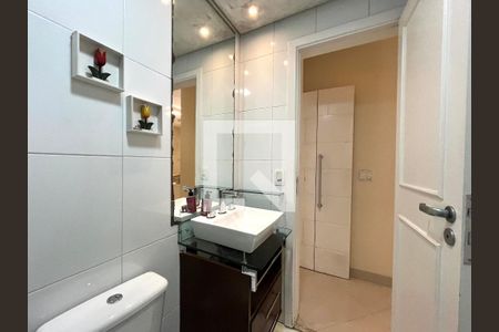 Apartamento à venda com 75m², 3 quartos e 2 vagasBanheiro Corredor