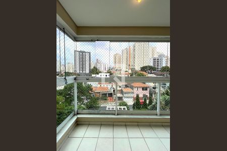 Apartamento à venda com 75m², 3 quartos e 2 vagasVaranda Quarto 2