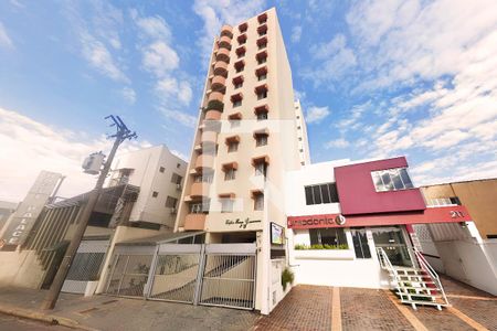 Apartamento à venda com 110m², 2 quartos e 1 vaga Apartamento à venda com 110m², 2 quartos e 1 vagaFachada