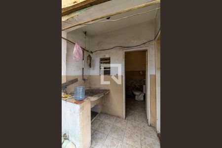 Casa à venda com 330m², 2 quartos e 3 vagas Casa à venda com 330m², 2 quartos e 3 vagasLavanderia da Casa 2