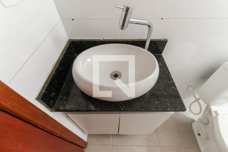 Apartamento para alugar com 38m², 2 quartos e sem vaga Apartamento para alugar com 38m², 2 quartos e sem vagaBanheiro