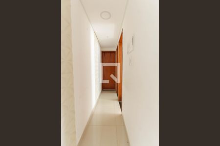 Apartamento para alugar com 38m², 2 quartos e sem vaga Apartamento para alugar com 38m², 2 quartos e sem vagaCorredor