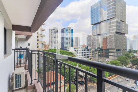 Studio para alugar com 32m², 1 quarto e sem vaga Studio para alugar com 32m², 1 quarto e sem vagaVaranda