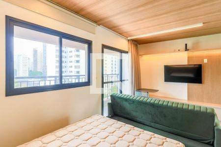 Studio para alugar com 32m², 1 quarto e sem vaga Studio para alugar com 32m², 1 quarto e sem vagaSala/Quarto