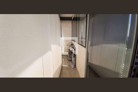 Apartamento à venda com 52m², 2 quartos e 1 vaga Apartamento à venda com 52m², 2 quartos e 1 vagaSacada