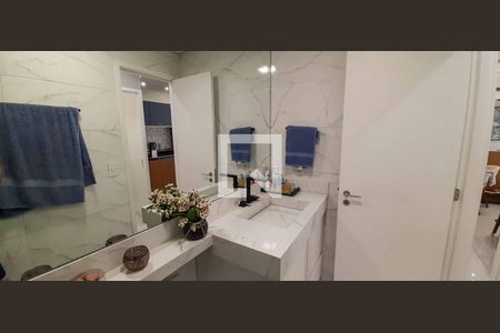Apartamento à venda com 52m², 2 quartos e 1 vaga Apartamento à venda com 52m², 2 quartos e 1 vagaBanheiro