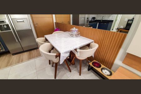 Apartamento à venda com 52m², 2 quartos e 1 vaga Apartamento à venda com 52m², 2 quartos e 1 vagaSala de Jantar