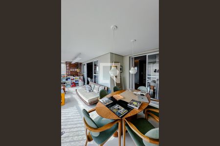 Apartamento à venda com 178m², 3 quartos e 3 vagasVaranda da Sala