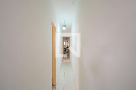 Casa à venda com 250m², 3 quartos e 2 vagasCorredor