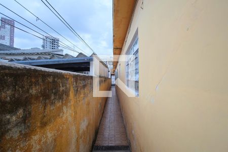 Casa à venda com 250m², 3 quartos e 2 vagasCorredor Lateral