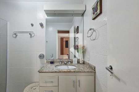 Apartamento para alugar com 70m², 2 quartos e 2 vagasBanheiro 