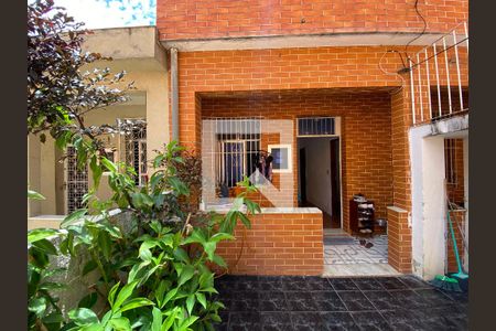 Casa para alugar com 90m², 3 quartos e sem vaga Casa para alugar com 90m², 3 quartos e sem vagaFachada