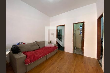 Casa para alugar com 90m², 3 quartos e sem vaga Casa para alugar com 90m², 3 quartos e sem vagaSala