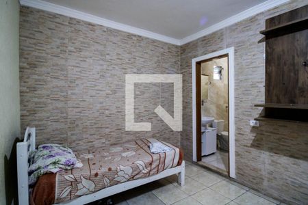 Quarto de casa para alugar com 1 quarto, 32m² em Campo Limpo, São Paulo