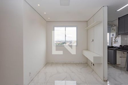 Apartamento para alugar com 42m², 2 quartos e 1 vaga Apartamento para alugar com 42m², 2 quartos e 1 vagaSala