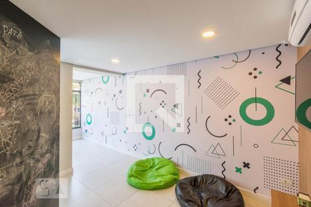 Apartamento à venda com 64m², 2 quartos e 1 vagaÁrea Comum