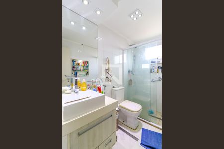 Apartamento à venda com 340m², 4 quartos e 3 vagasBanheiro da Suíte 2