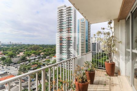 Apartamento à venda com 340m², 4 quartos e 3 vagasVaranda