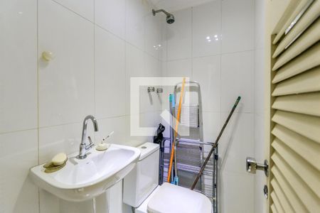 Apartamento à venda com 340m², 4 quartos e 3 vagasBanheiro de Serviço