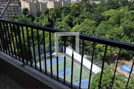 Apartamento à venda com 80m², 3 quartos e 1 vagaVaranda