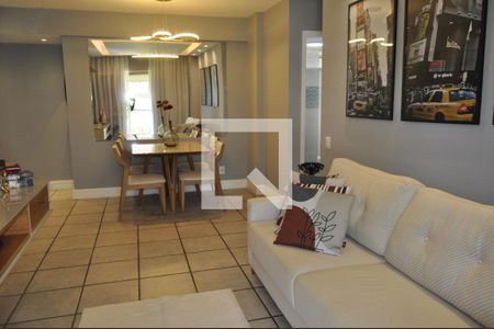 Sala de apartamento à venda com 3 quartos, 80m² em Lins de Vasconcelos, Rio de Janeiro