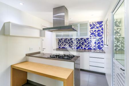 Apartamento à venda com 125m², 3 quartos e 2 vagas Apartamento à venda com 125m², 3 quartos e 2 vagasCozinha