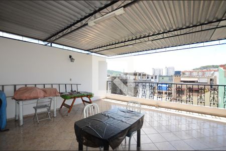 Apartamento para alugar com 140m², 2 quartos e sem vagaTerraço