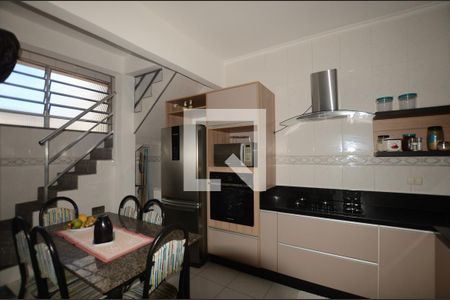 Apartamento para alugar com 140m², 2 quartos e sem vagaCozinha