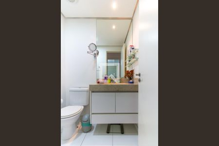 Apartamento à venda com 66m², 2 quartos e 1 vagaBanheiro Social