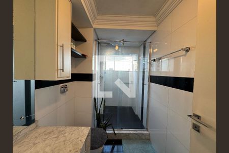 Apartamento à venda com 108m², 2 quartos e 1 vaga Apartamento à venda com 108m², 2 quartos e 1 vagaBanheiro