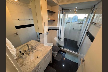 Apartamento à venda com 108m², 2 quartos e 1 vaga Apartamento à venda com 108m², 2 quartos e 1 vagaBanheiro