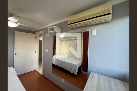 Apartamento à venda com 108m², 2 quartos e 1 vaga Apartamento à venda com 108m², 2 quartos e 1 vagaQuarto