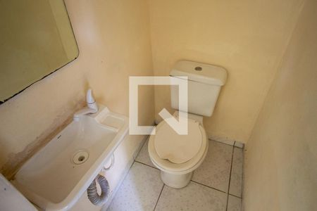 Casa de condomínio à venda com 41m², 2 quartos e 1 vaga Casa de condomínio à venda com 41m², 2 quartos e 1 vagaBanheiro 2